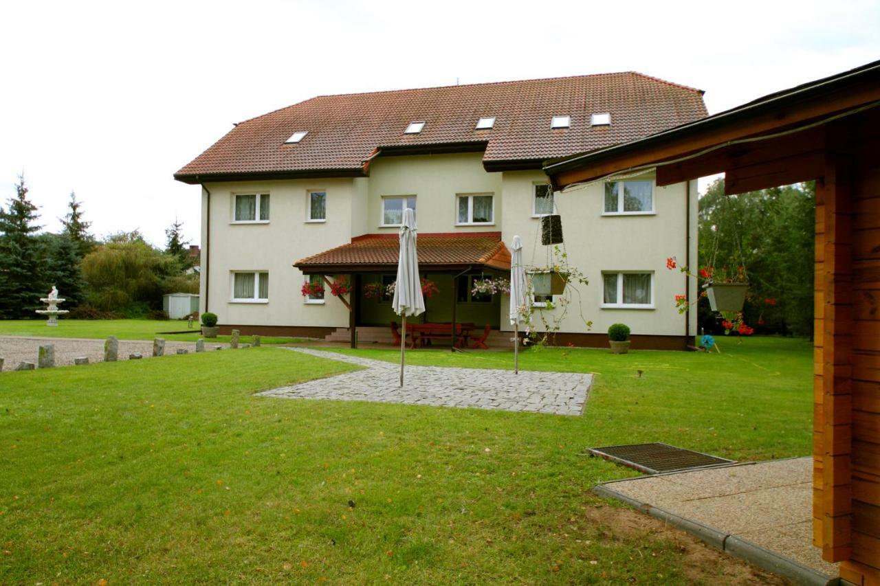 Restaurant&Hostel Broadway Kliniska Exterior foto
